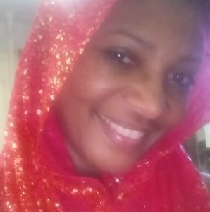 Meet your Posher, Lorraine